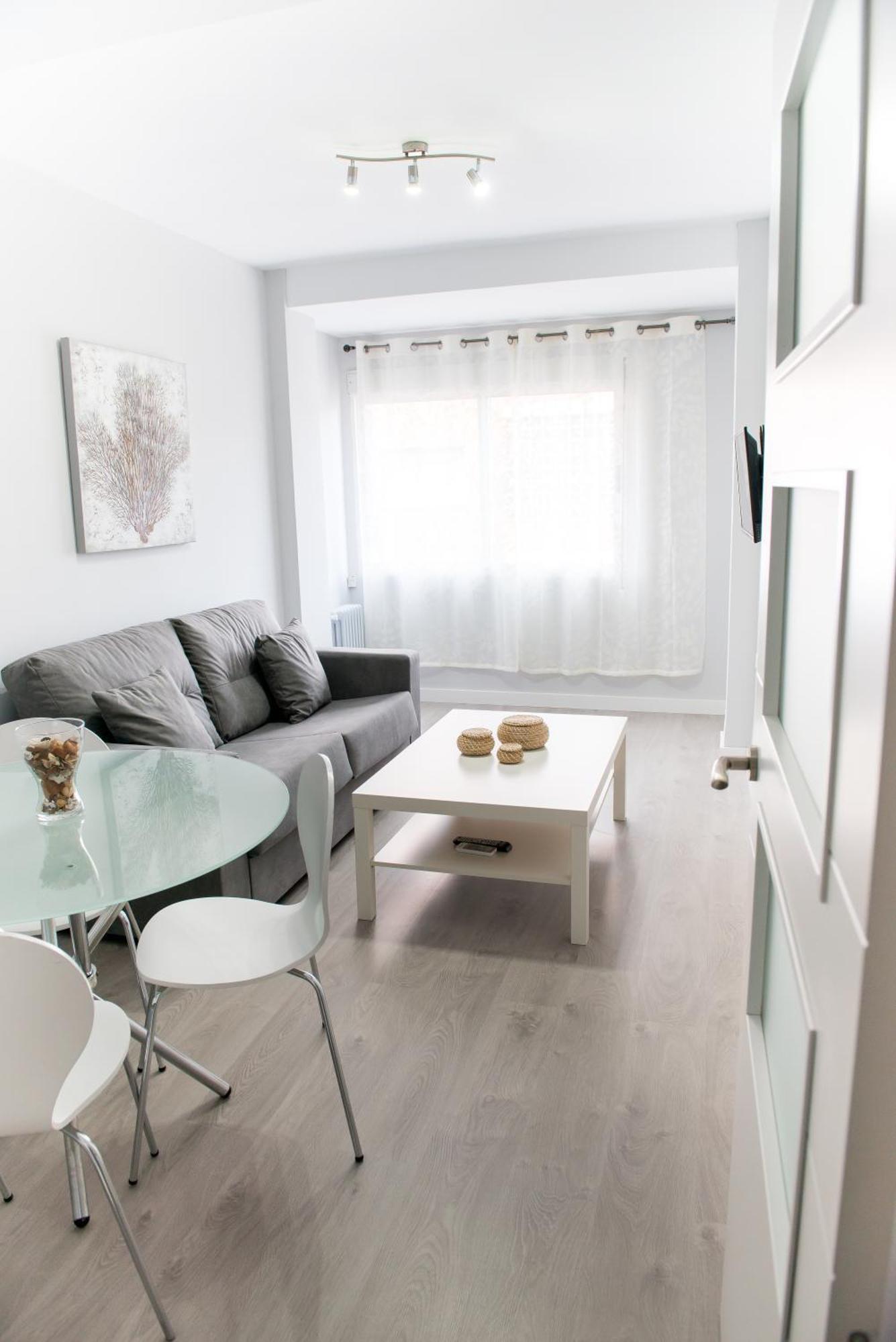 Emperatriz Deluxe Apartment Гранада Екстериор снимка